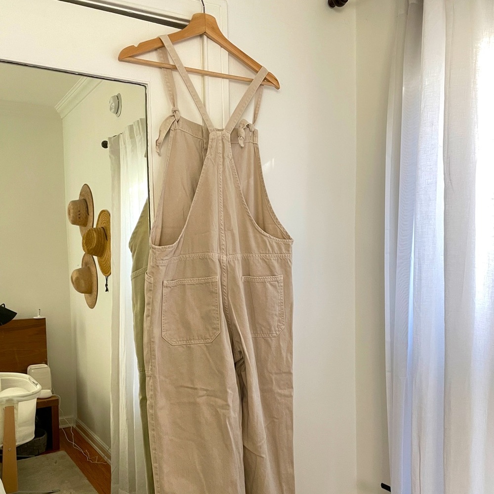 COPY - MANGO beige overalls/jumpsuit